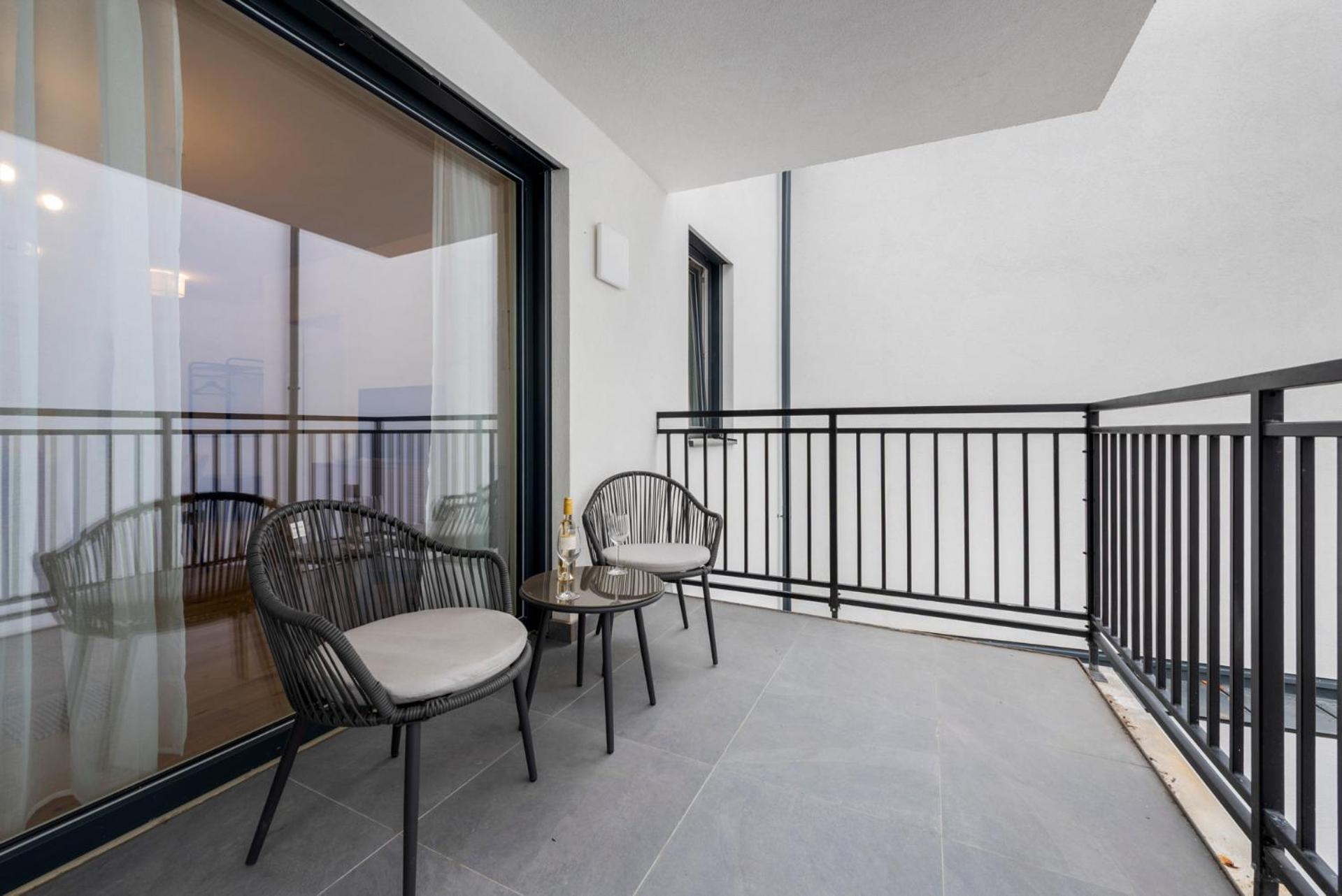 Aparthotel Vienna Hills Living Exterior foto