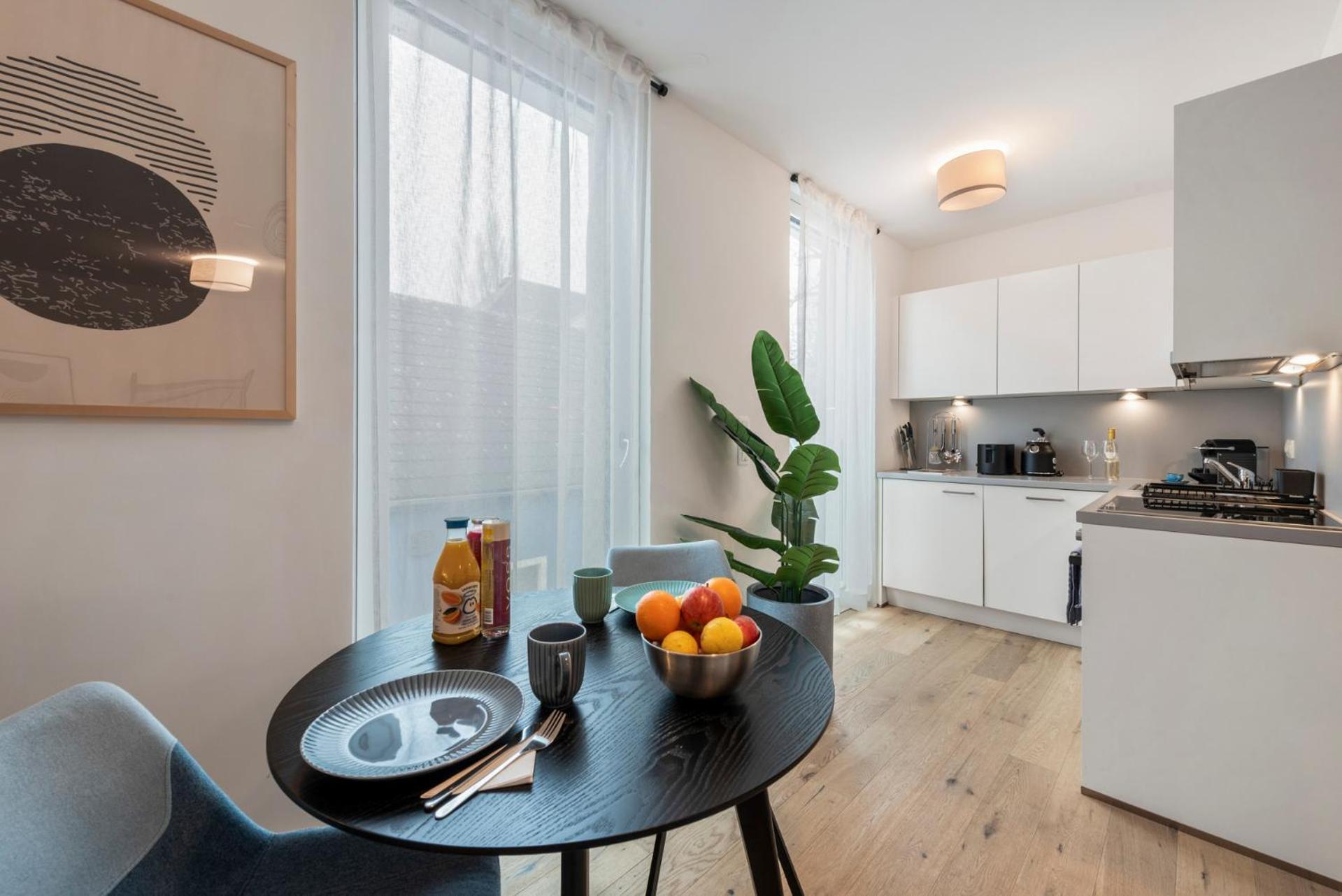 Aparthotel Vienna Hills Living Exterior foto